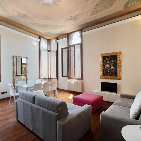 Doge Morosini Palace By Wonderful Italy