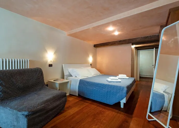 Doge Morosini Palace By Wonderful Italy Venise