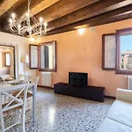 アパート Doge Morosini Palace By Wonderful Italy