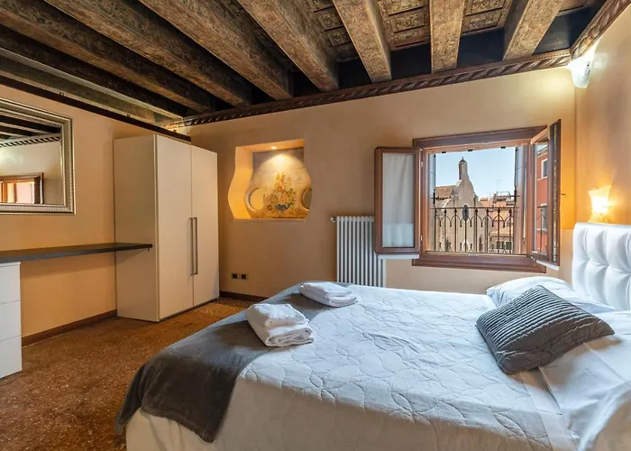 Doge Morosini Palace By Wonderful Italy * Venice