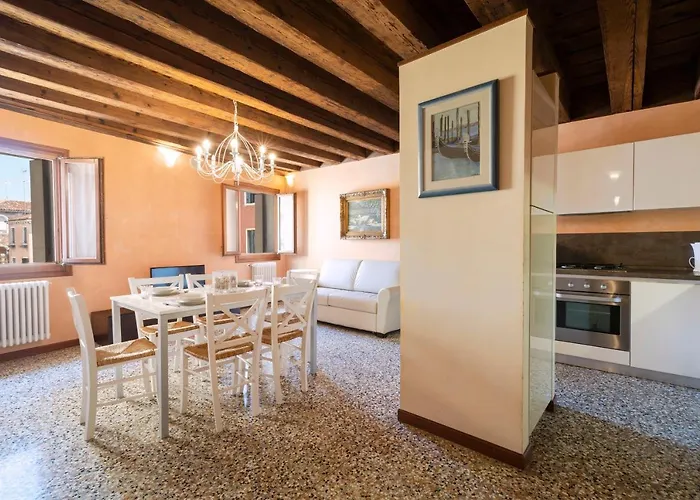 Apartment Doge Morosini Palace By Wonderful Italy