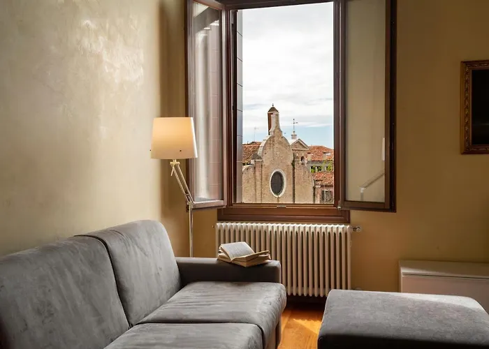 Doge Morosini Palace By Wonderful Italy *