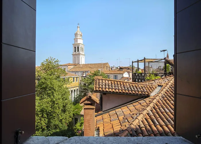 Doge Morosini Palace By Wonderful Italy Venice